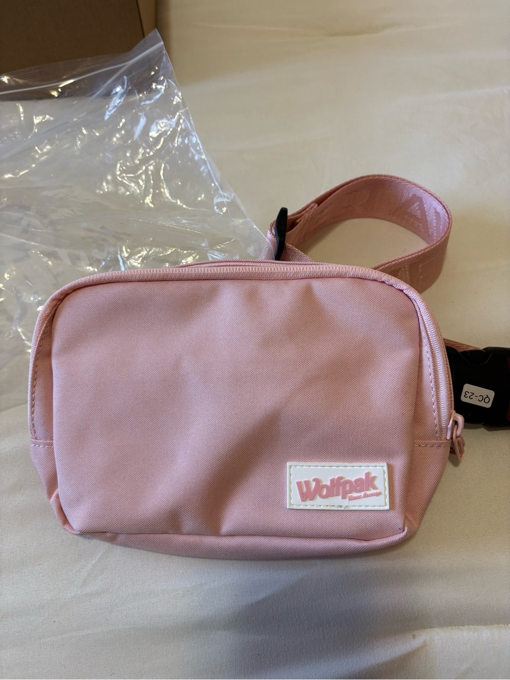 WOLFPAK Crossbody Bag - Dream Pink NEW